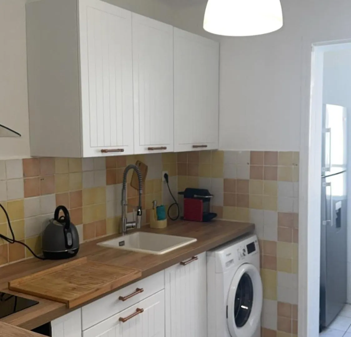 Functional Accommodation Toulon 0*,  France