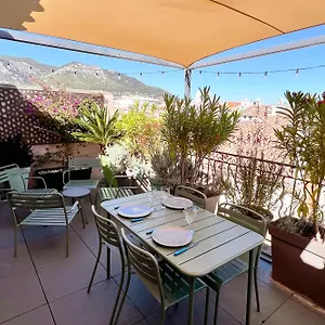 2 Pieces Avec Grande Terrasse - Centre De Apartment